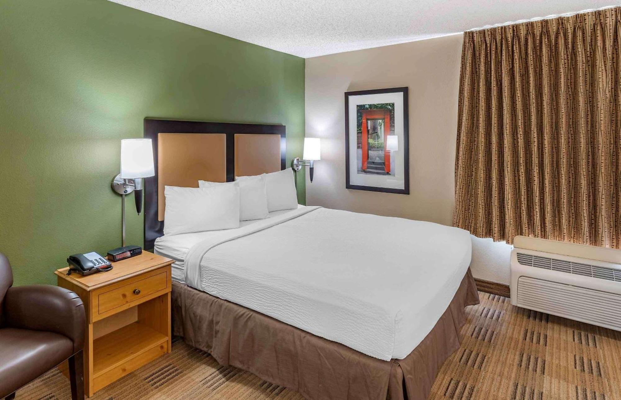 Auburn Hills Extended Stay Inn Exterior photo