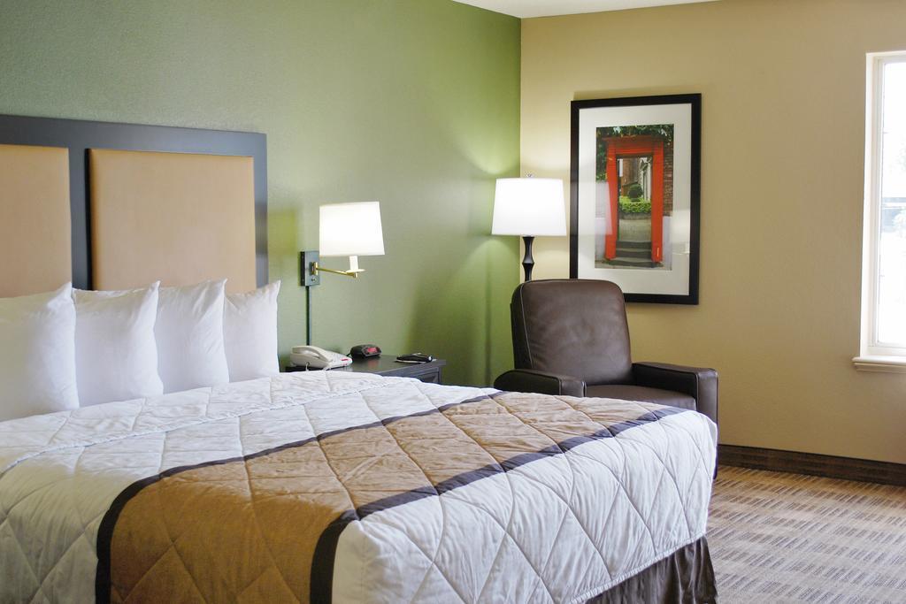 Auburn Hills Extended Stay Inn Exterior photo