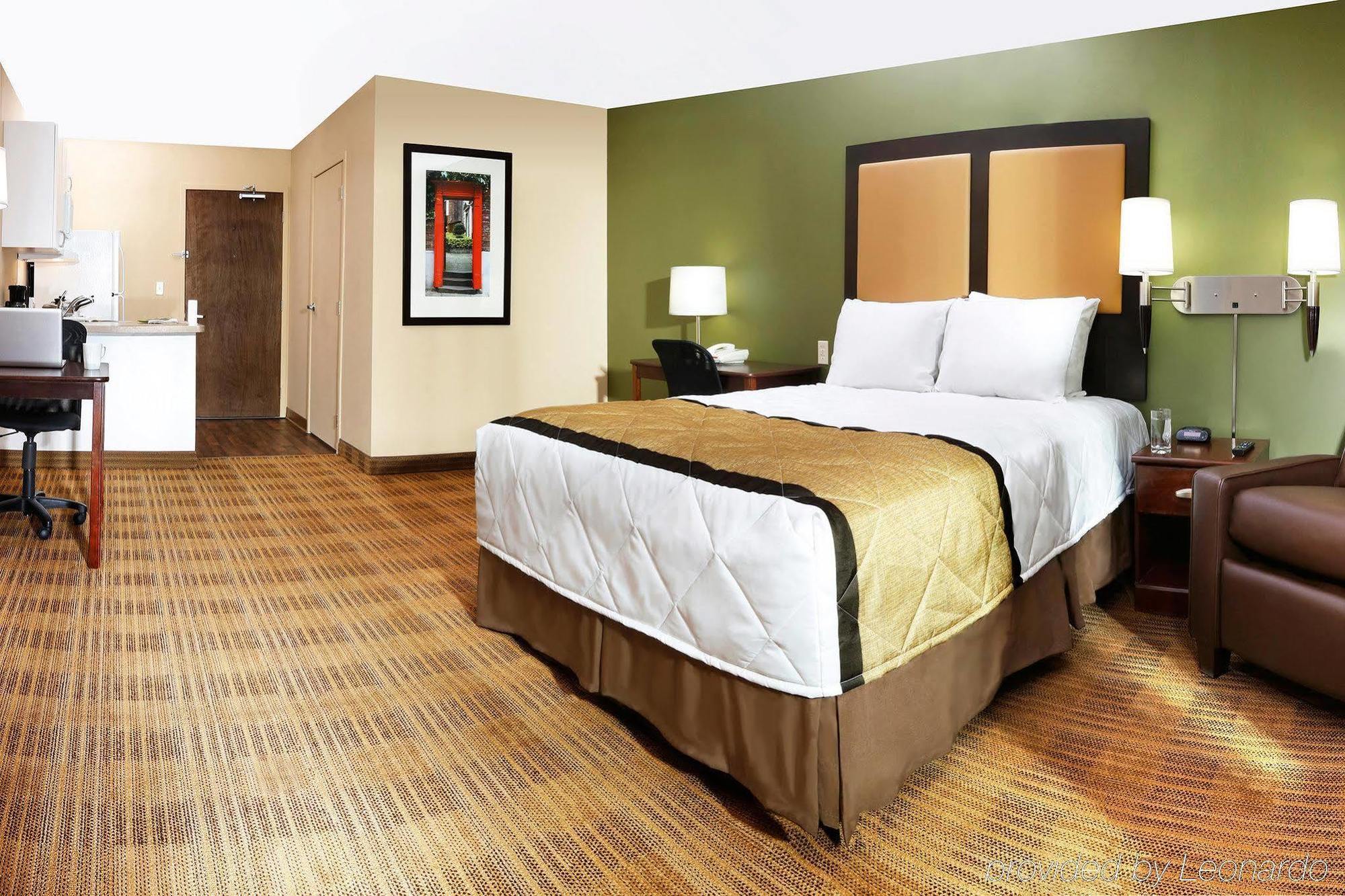 Auburn Hills Extended Stay Inn Exterior photo