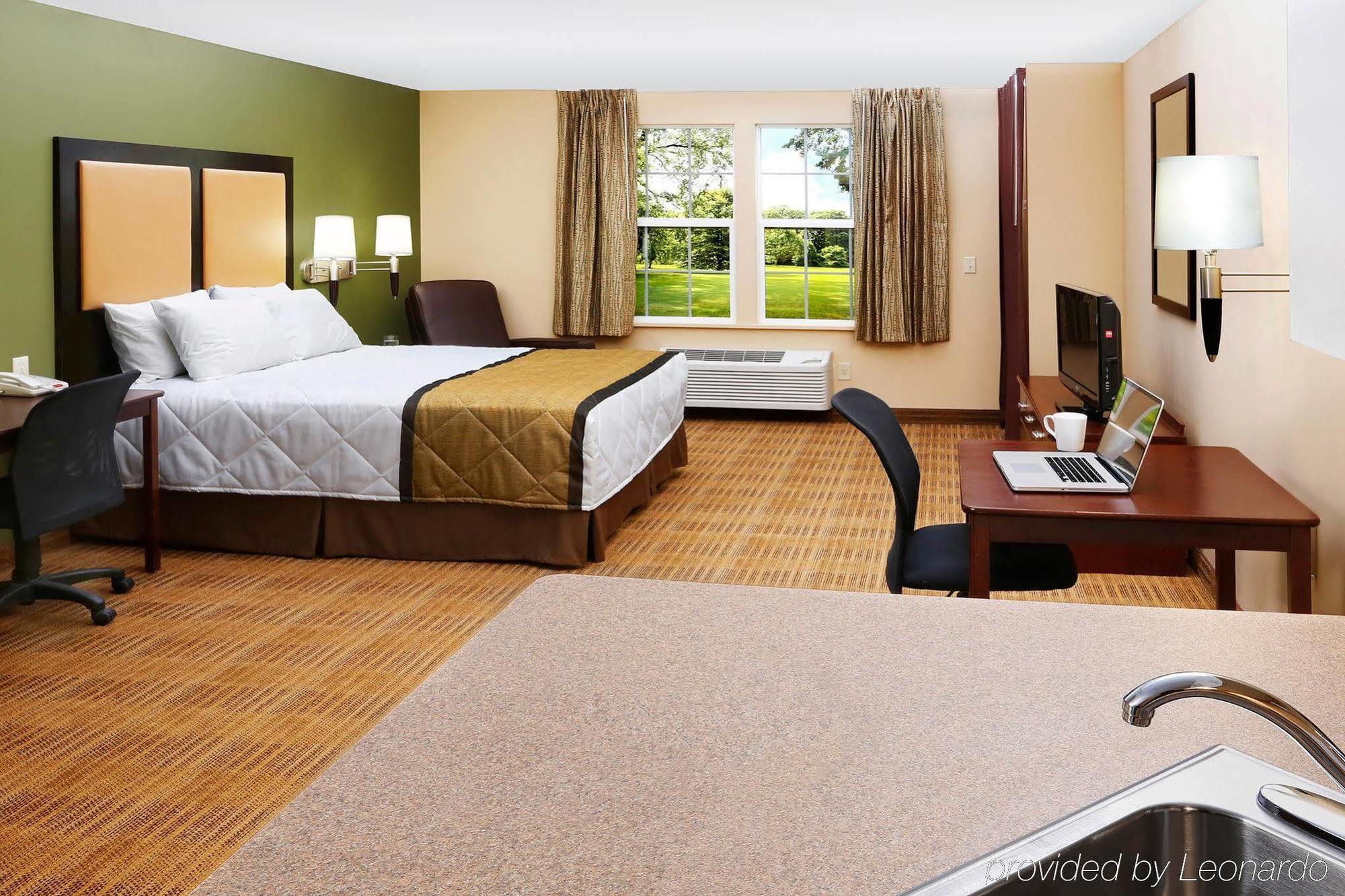 Auburn Hills Extended Stay Inn Exterior photo